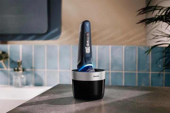 Actual product image Philips Shaver Series i9000 Prestige