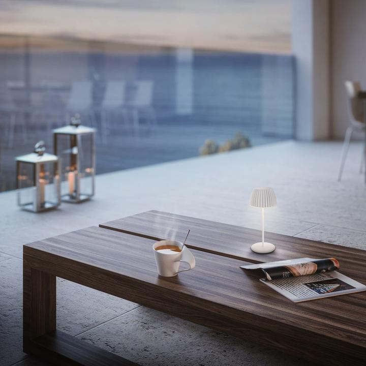 Produktbild Briloner Brilo unplugged RIFFLE Akku Mini Tischleuchte mit Lichtkante - Weiss (150 lm)