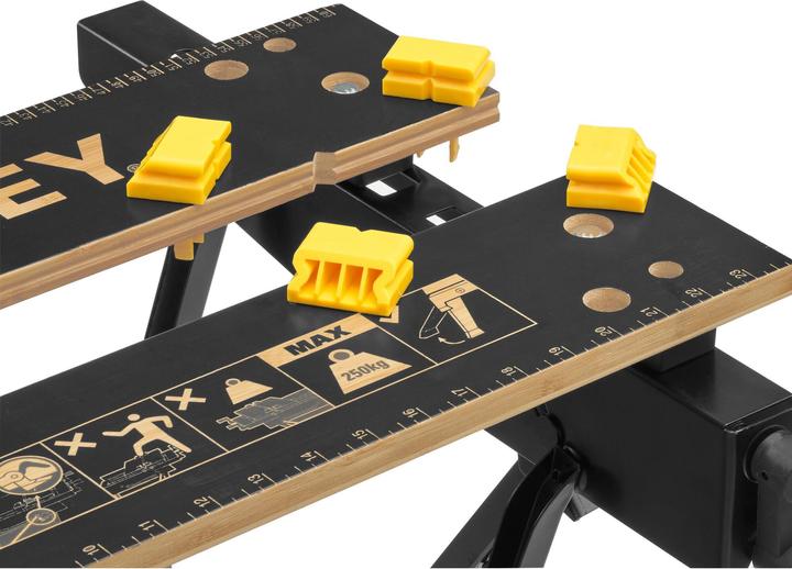 Actual product image Stanley Workmate with bamboo worktop and dual working height, loadable up to 250kg (50.50 cm, 78 cm)
