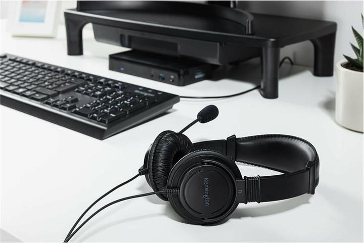Actual product image Kensington KB100S EQ KEYBOARD - (DE, Cable)