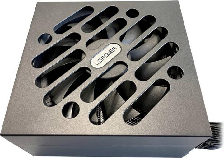 Productafbeelding LC-Power Voeding 600W ATX LC400SIV 2.3 LCPOW 140mm ventilator, 80Plus Standaard, LCPOWER (600 W)