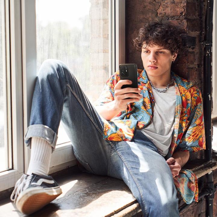 Produktbild Spigen Rugged Armor