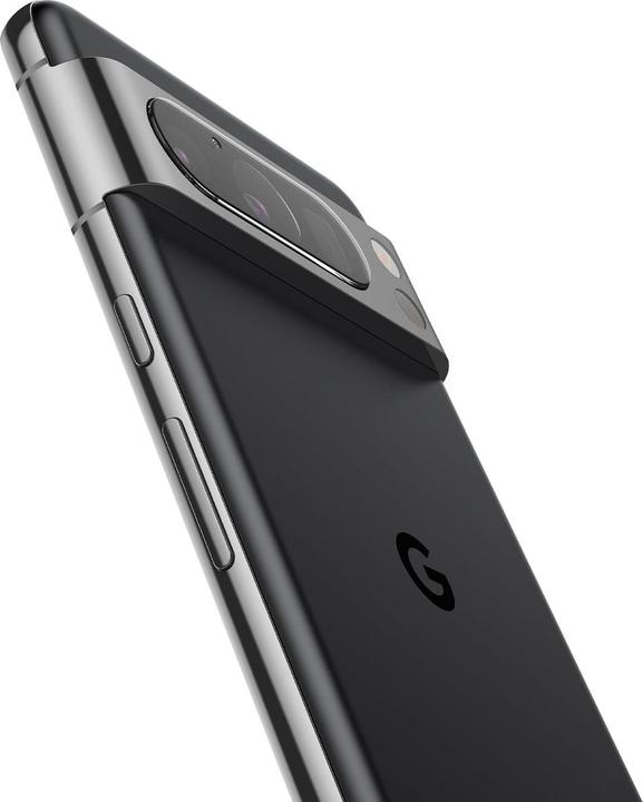 Actual product image Spigen AGL07394 (1 pcs., Google Pixel 8 Pro)