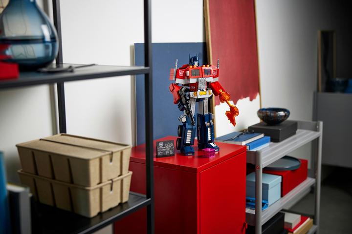 Immagine prodotto LEGO Optimus Prime (10302, LEGO Icons, Set LEGO rari)