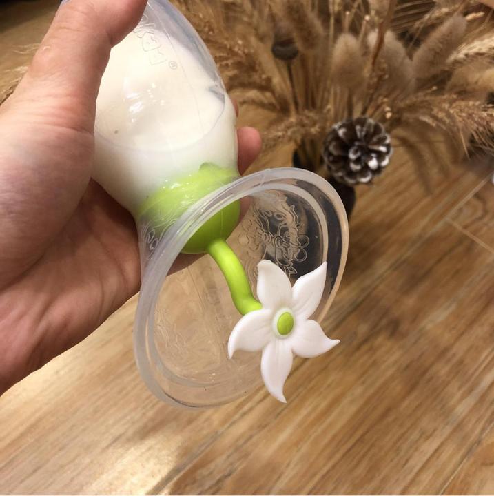 Produktbild Haakaa Milchpumpe Blumenverschluss - Weiss