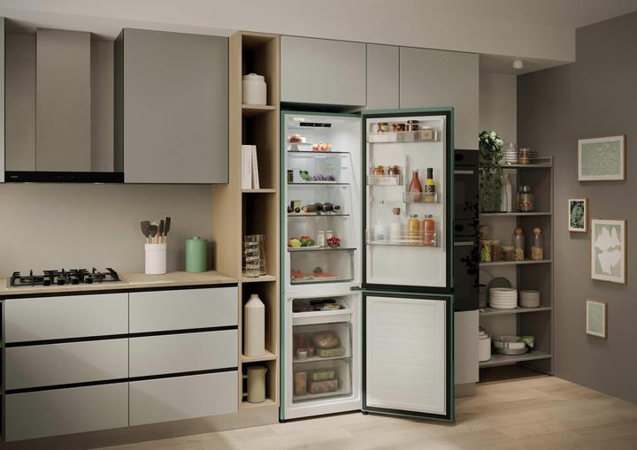 Actual product image Candy CNCQ2T518EG (279 l)