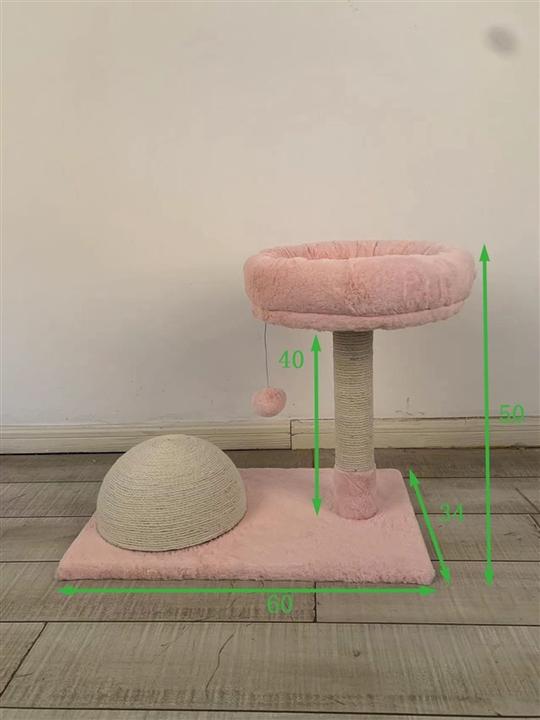Actual product image Hoppy Pets CAT SCRATCHER HÖPPY 60X34X50CM (50 cm, Multicoloured)
