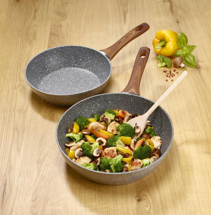 Actual product image Krüger Forged jumbo peasant pan, extra-high rim - Ø 24 x 6.5 cm (24 cm, Frying pan, Aluminium)