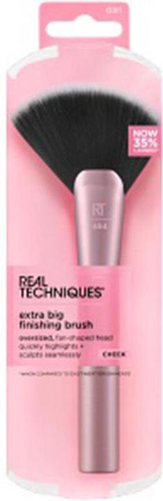 Actual product image Real Techniques Cheek Extra Big Finishing Brush (Blusher)