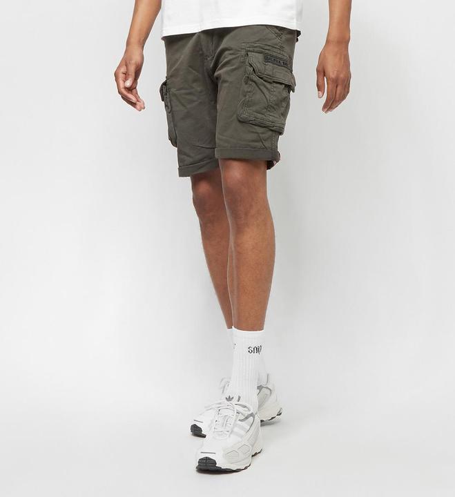 Actual product image Alpha Industries Herren Crew Short (32)