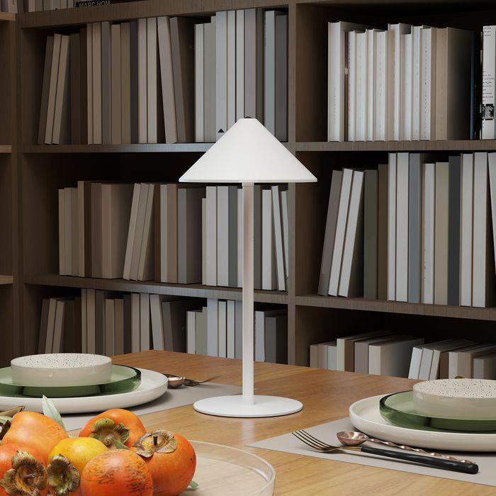 Actual product image Swisshandel24 LED-Tischlampe mit USB-Kabel, Touchschalter, Metall, wiederaufladbar, Weiss (160 lm)