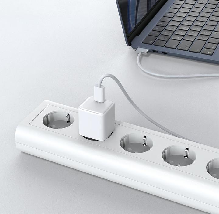 Produktbild LMP USB-C GaN Power Adapter QC 3.0 & PD for all iPhone iPad and other USB-C devices (30 W, 1 Port)