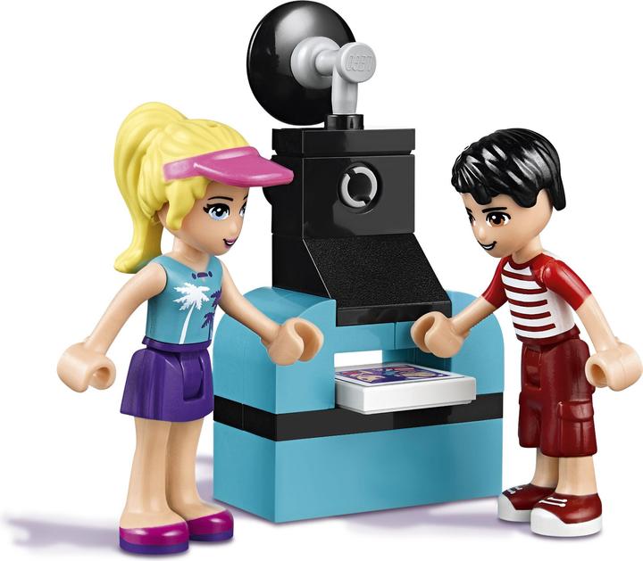 Produktbild LEGO Friends Hot-Dog-Stand im Freizeitpark (41129, LEGO Friends)