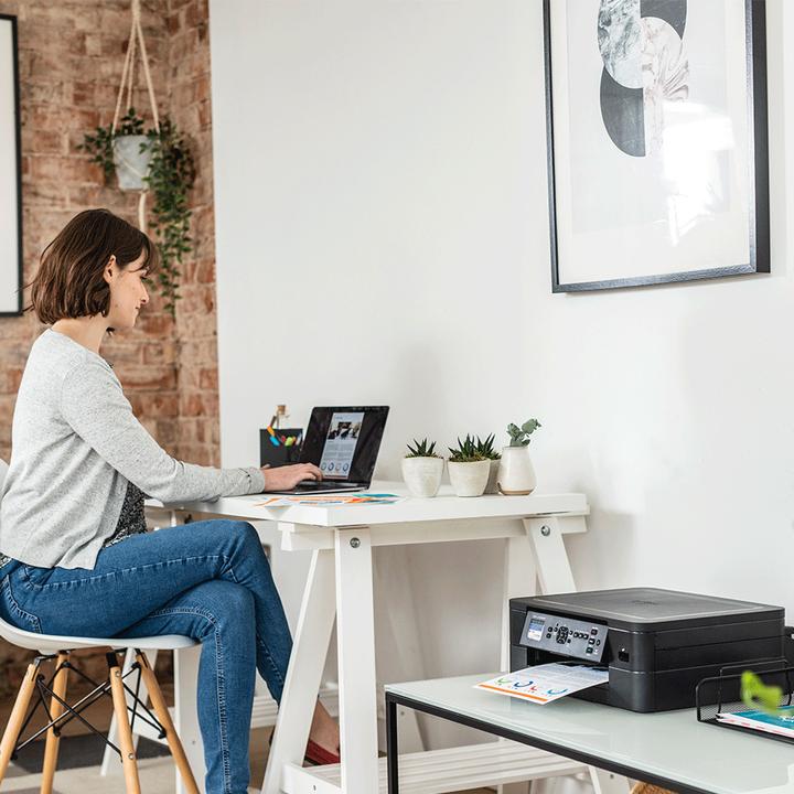 Actual product image Brother Product set 1 x DCP-J1050DW printer + 1 x LC-421 XL Value Pack ink (Ink, Colour)