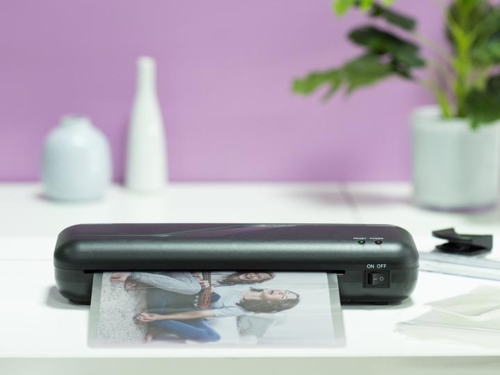 Produktbild Hama Laminator Basic 4in1-Set DIN A4/230 (125 µm, A4, A6, A5)