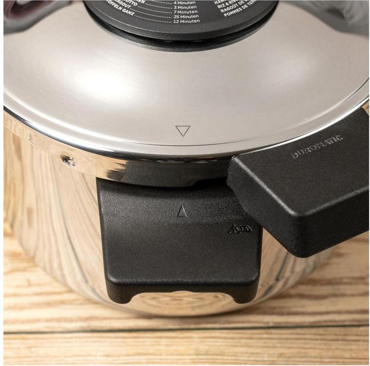 Image du produit Kuhn Rikon Duromatic Classic Neo (20 cm, Casserole, Acier inoxydable)