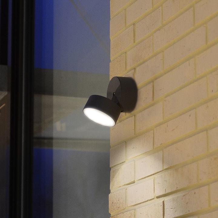 Actual product image Lutec LED Outdoor Wall Spotlight Trumpet (840 lm, IP54)