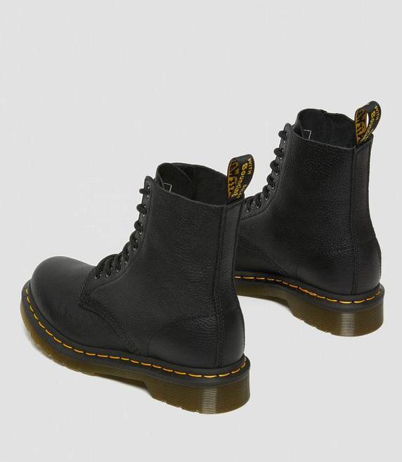 Actual product image Dr. Martens Pascal (36)