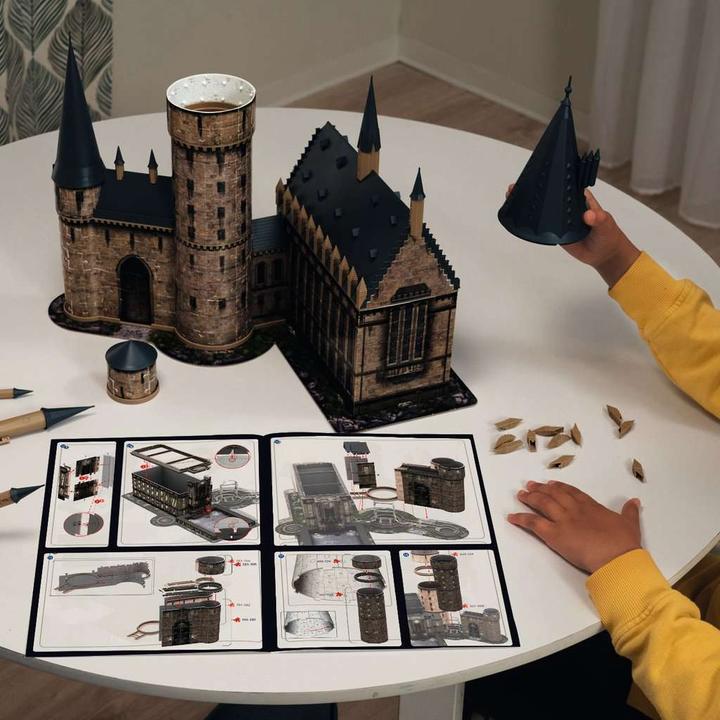 Produktbild Ravensburger Hogwarts Schloss - Die Grosse Halle - Night Edition (540 Teile)