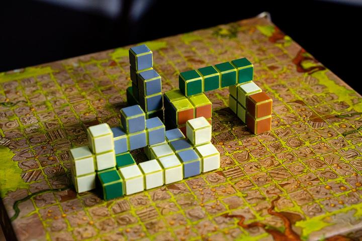 Actual product image Skellig Games SKED0025 - Block and Key, board game, for 1-4 players, from 14 years (DE edition) (German)