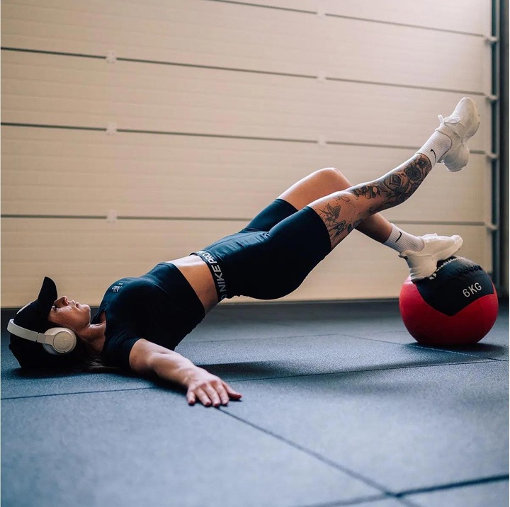 Actual product image Gladiatorfit Medicine ball (4 kg, 1150 mm)