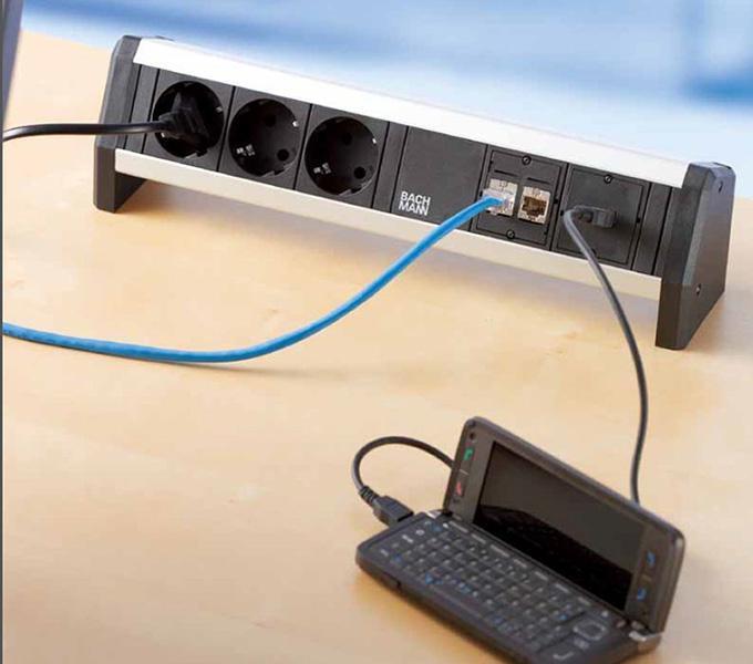 Actual product image Bachmann Desk 1 mounting bracket