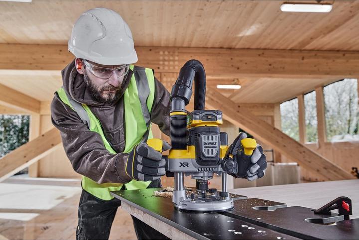Actual product image DeWalt 18V XR milling machine 12mm 1/2inch. 2x5AH hp