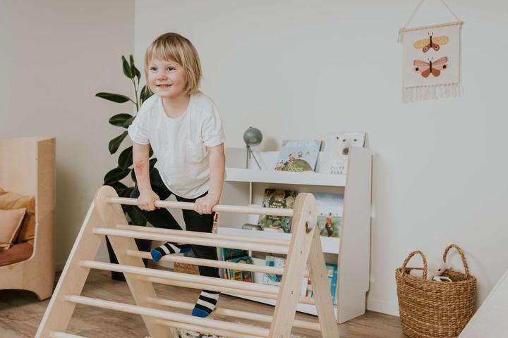 Immagine prodotto Leg&go Set di arrampicata svedese a parete e a triangolo 2in1 in legno naturale