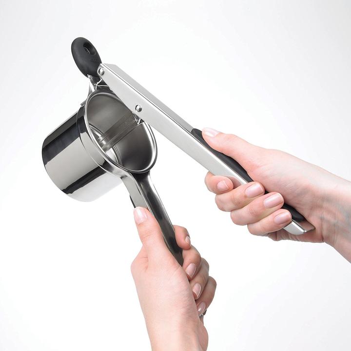Actual product image OXO Kartoffelpresse