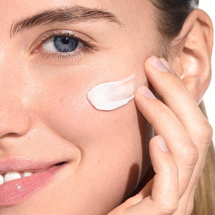 Actual product image Veralab Zero Time Face Cream Silk Effect Formula - 15 Milliliters (15 ml, Day cream)