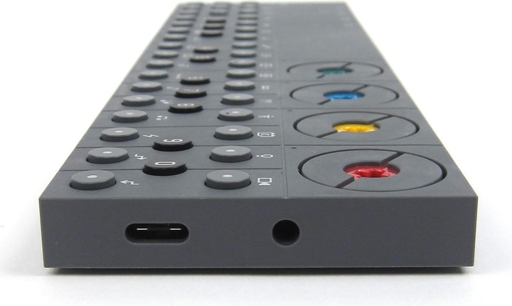 Image du produit Teenage Engineering OP-Z