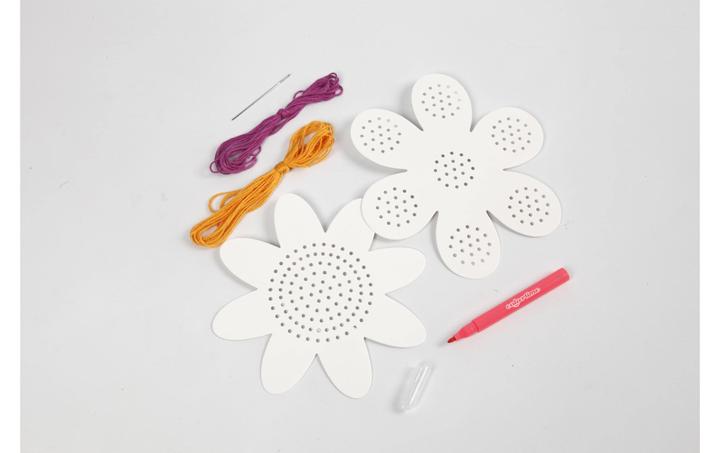 Actual product image Creativ Company Craft set