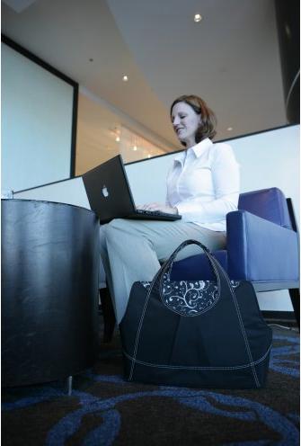 Produktbild Kensington Contour Balance Toploader Chocolate (15")