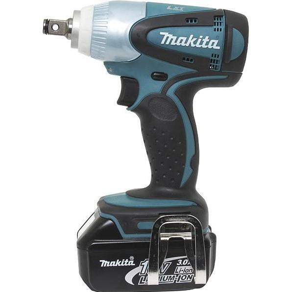 Makita, Bohrmaschine + Akkuschrauber, BTW 251 RFJ Akku Schlagschrauber 18V 230Nm mit 2x 3,0 Ah Akku und Lader im MAKPAC ...