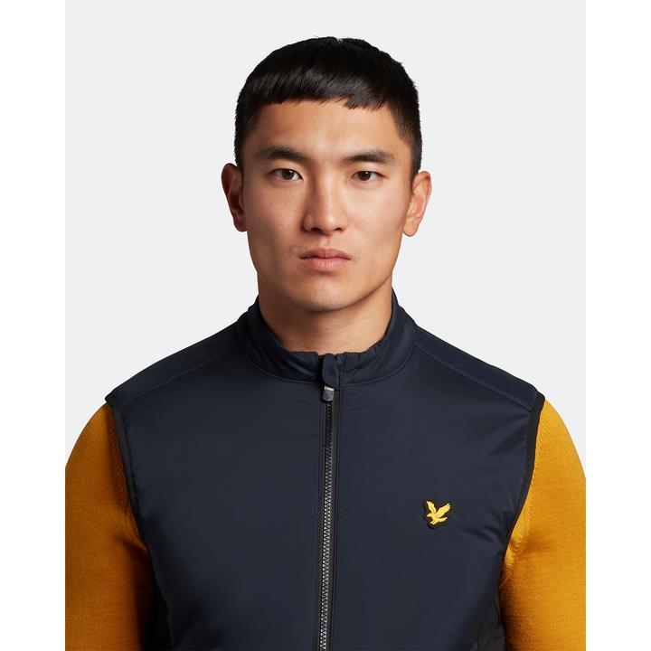 Actual product image Lyle and Scott Sleeveless vest (M)