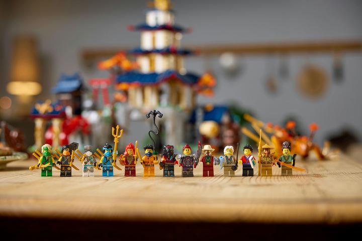 Produktbild LEGO Turnier-Tempelstadt (71814, LEGO Ninjago, LEGO Seltene Sets)