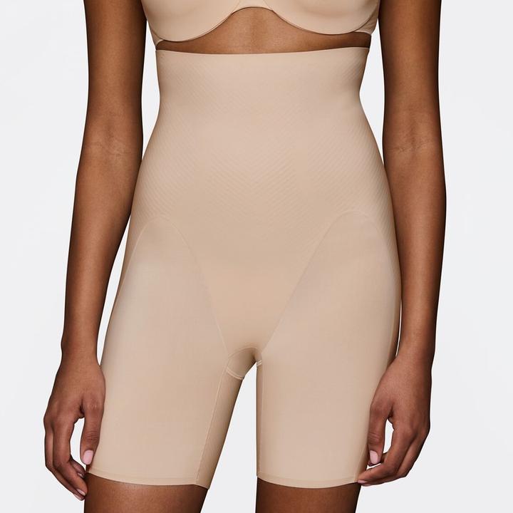 Immagine prodotto Triumph Illusion Curve Shapewear Taillenslip (M, Confezione singola)