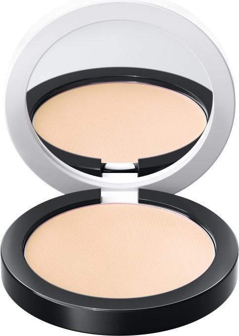 Und Gretel Berlin Teint - Wolken Spf 50 Compact Powder - Light 01