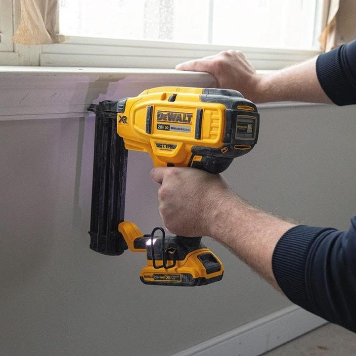 Actual product image DeWalt DCN 680
