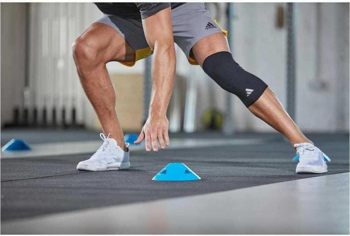 Immagine prodotto adidas Supporto per il ginocchio (L)