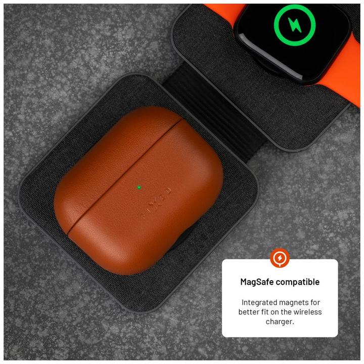 Image du produit Fixed Étui fixe pour écouteurs avec support MagSafe | Apple AirPods Pro 2/Pro 2 (USB-C) | Marron | Led (Manchon pour casque d'écoute)