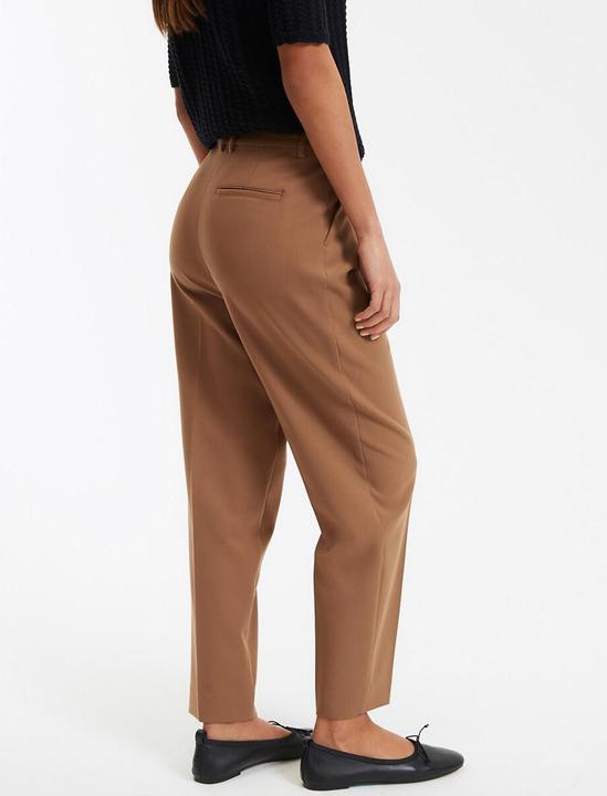 Actual product image La Redoute Collections Slim-Hose mit Bundfalten (24)
