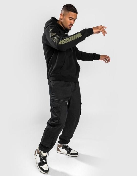 Produktbild Venum Fangs Hoodie Regular Fit - Black - M (M)
