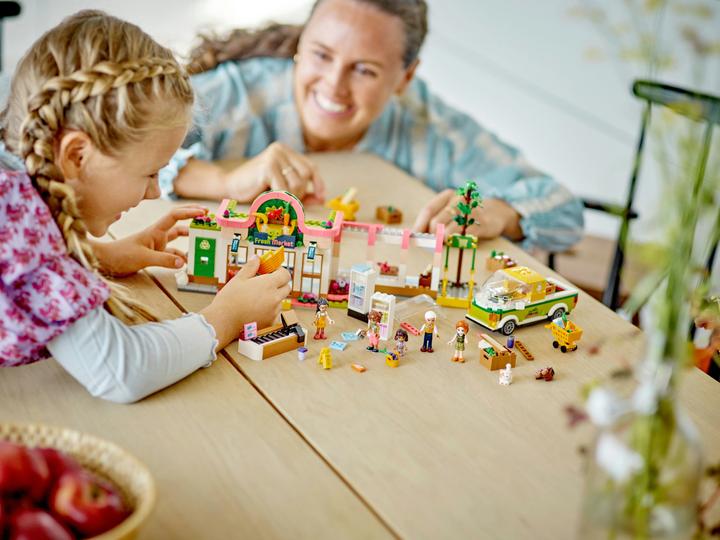 Actual product image LEGO 41729 Organic grocery shop (41729, LEGO Friends)