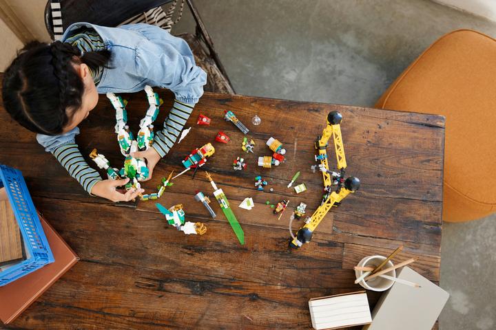 Actual product image LEGO 80053 Meis dragon mech (80053, LEGO Monkie Kid)