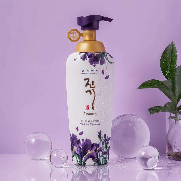 Actual product image Daeng Gi Meo Ri Vitalizing Premium Treatment 16.9 Fl Oz 500ml (500 ml)