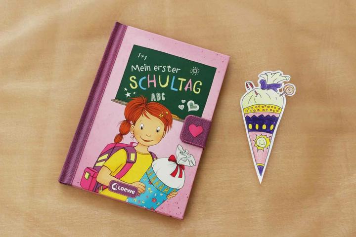 Produktbild Mein erster Schultag (Mädchen) (Deutsch, Loewe Eintragbücher, Steffi Wöhner, 2017)
