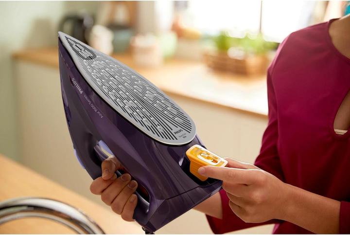 Image du produit Philips Série 7000 Garų lygintuvas DST7051/30, 2800W, 50 g/min de vapeur en continu, 250g de vapeur en (2800 W, 250 g/min)
