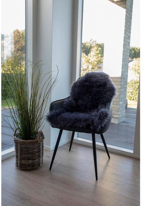 Actual product image House Nordic Lambskin