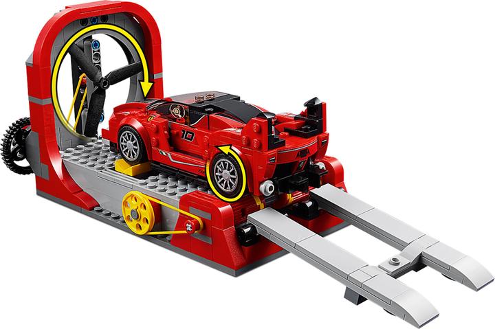 Actual product image LEGO FXX K and development centre (75882, LEGO Speed Champions)